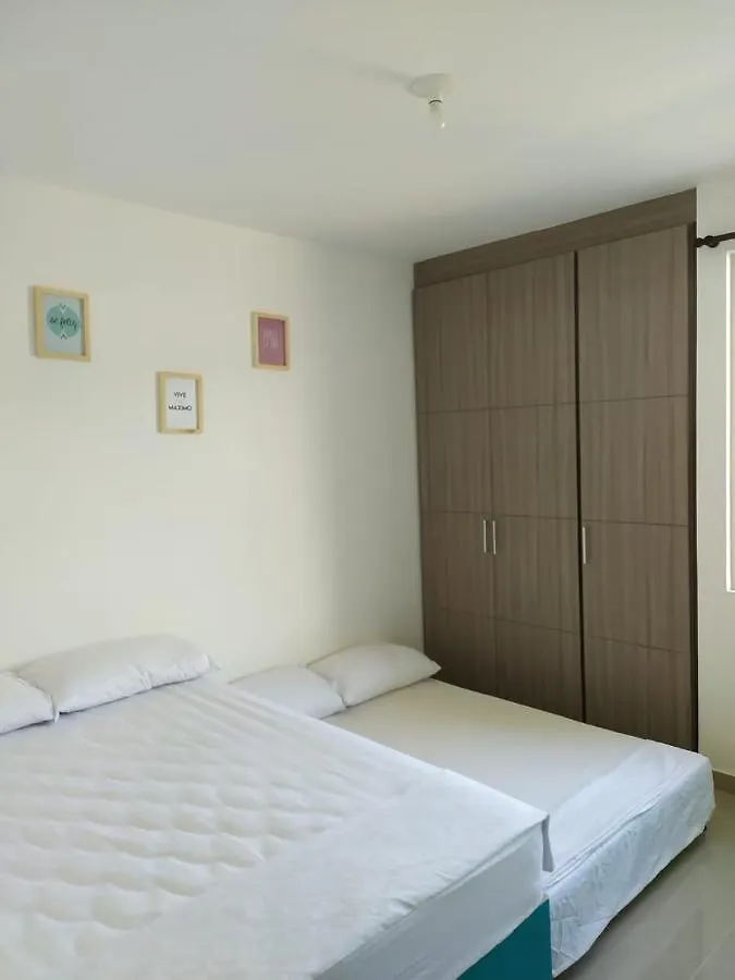 Rodadero Sur Santa Marta Edificio Aragoa A 150 Metros Del Mar